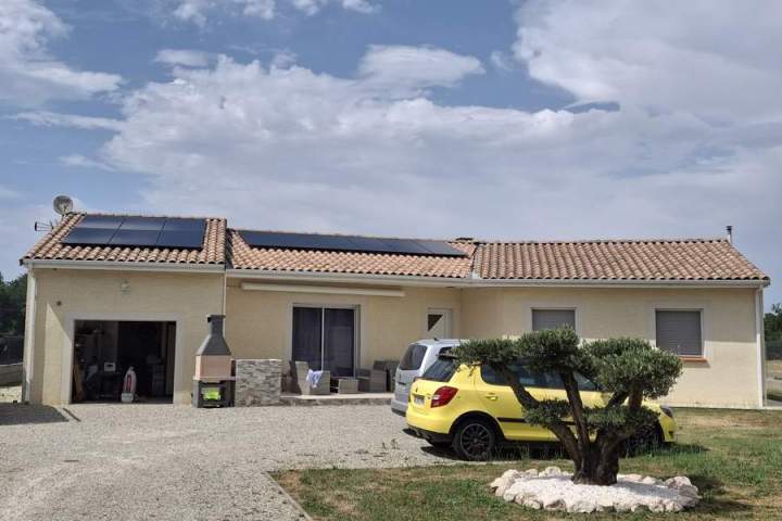 Installation panneaux photovoltaïques, Cintegabelle